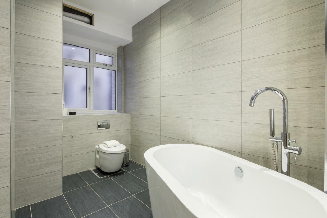 Kensington Court By Lime Street Appartement Londen Buitenkant foto
